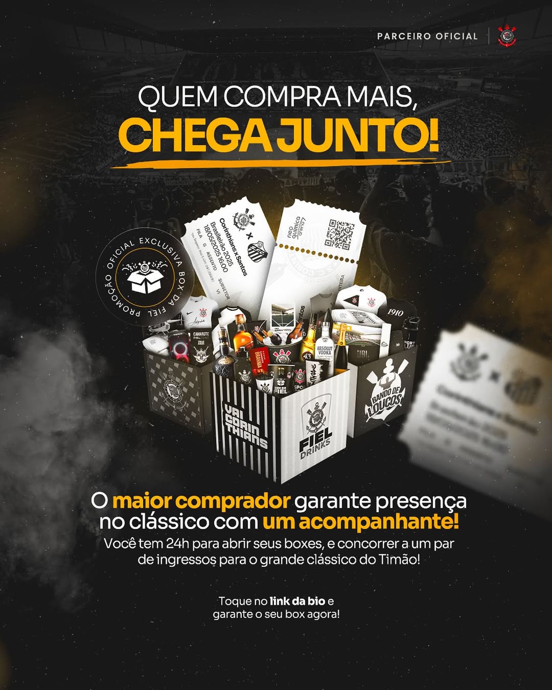 Correios office with customers